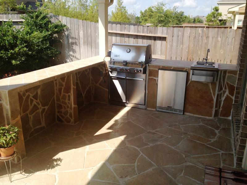 Outdoor Kitchens